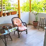 Jukebox 2 Bedrooms - Big Balcony Lägenhet
