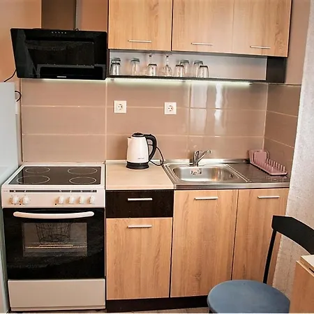 Jukebox 2 Bedrooms - Big Balcony Apartment