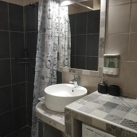 Jukebox 2 Bedrooms - Big Balcony Θεσσαλονίκη