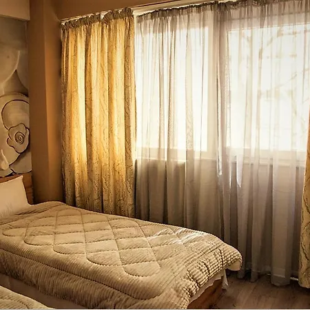 Jukebox 2 Bedrooms - Big Balcony * Thessaloníki