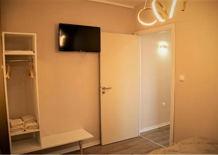 Jukebox 2 Bedrooms - Big Balcony Apartament