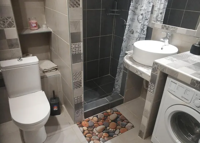 Jukebox 2 Bedrooms - Big Balcony Salonic