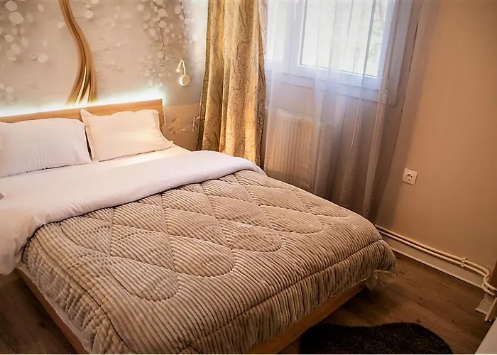 Jukebox 2 Bedrooms - Big Balcony Apartament Salonic