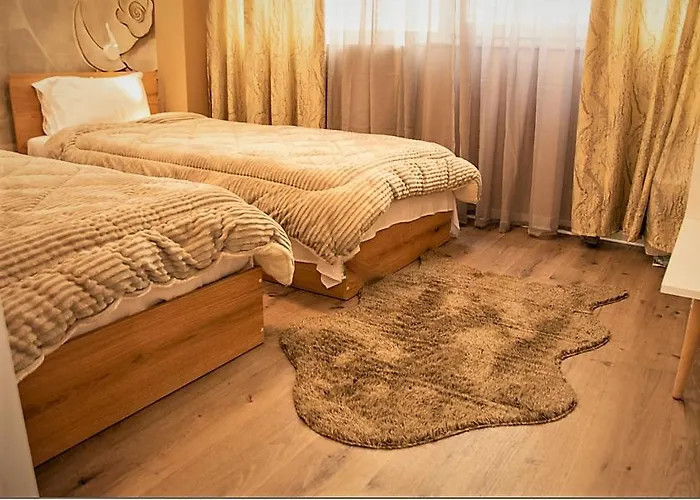 Jukebox 2 Bedrooms - Big Balcony Apartament