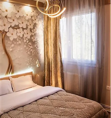 Jukebox 2 Bedrooms - Big Balcony Apartament Salonic