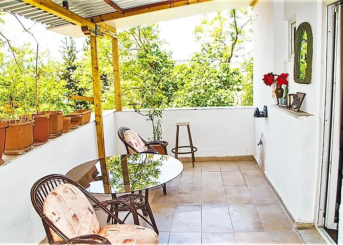 Jukebox 2 Bedrooms - Big Balcony *