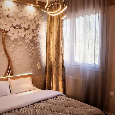 Jukebox 2 Bedrooms - Big Balcony *