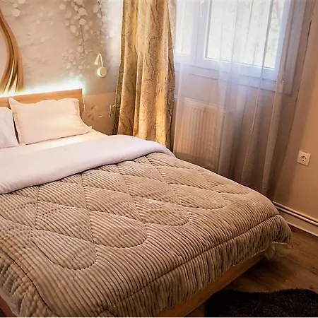 Jukebox 2 Bedrooms - Big Balcony Apartman Szaloniki