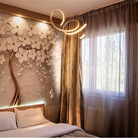 Jukebox 2 Bedrooms - Big Balcony Apartman *